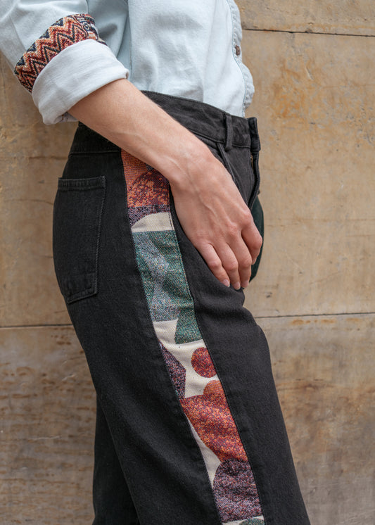 JEAN REGULAR FIT LOLA BLACK COLORS