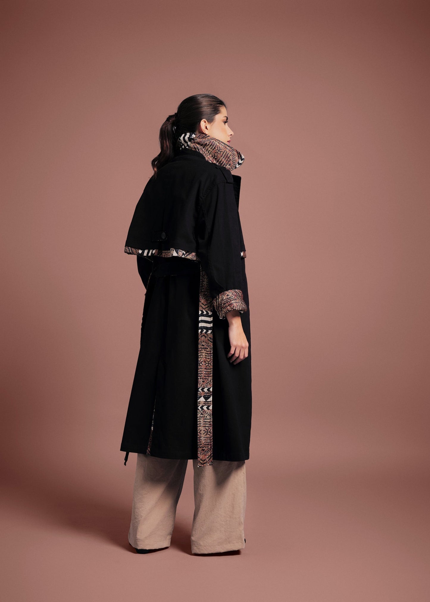 TRENCH COAT REGULAR MILÁN BLACK UYUNI